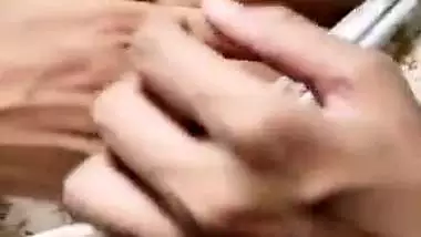 Daring Rose showing her boobs