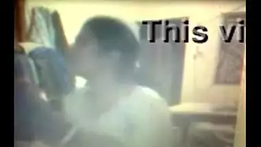 Free webcam mms clip of desi sexy girl with cousin