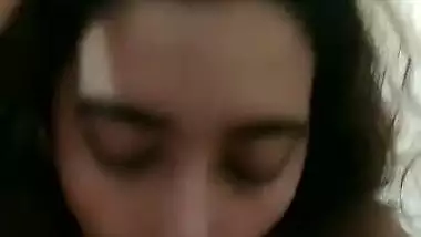 Intense deep throat blowjob MMS of a sexy Delhi girl Riya
