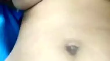 Mallu aunty pooru show MMS video