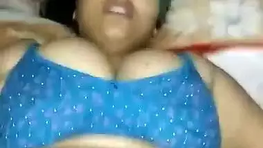 Fat Indian MILF ki sucking and fucking porn video