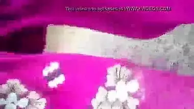 Muslim girl pissing outdoors sex MMS video