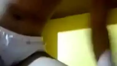 Today Exclusive -cute Desi Girl Shows Her Boobs And Pussy