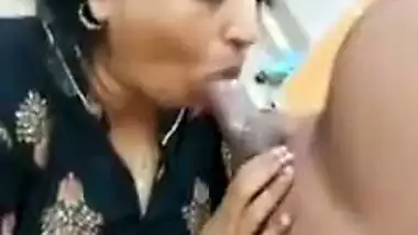 Mature Desi XXX wife sucking dick of her husband MMS