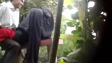 Porn! As outdoors of an Desi52 amateur couple she in hijab