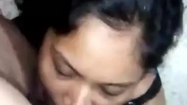 Srilankan Lady Sucking Cock n Fucked