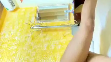 Chasmish bhabhi hard sex in standing viral homemade