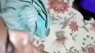 Today Exclusive- Desi Wife Give Blowjob