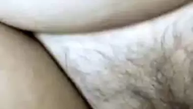 Shy Bangla Desi XXX housewife have illicit sex with her lover MMS