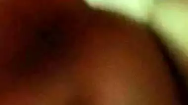 Milk tanker girlfriend nude show in bathroom