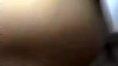 Desi chubby girl showing her pussy to BF on VC