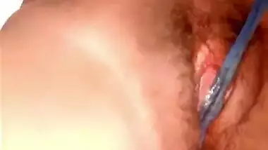 XXX whore does a good sex job in front of the camera with naked boobs