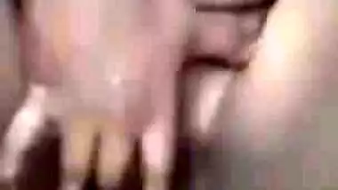 Today Exclusive- Bhabhi Showing Her Boobs And Pussy On Video Call