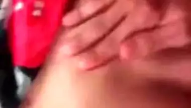 Horny Paki girl in mask fucked on camera in XXX chudai amateur sex video