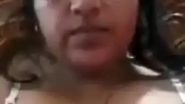Desi village girl video call sex