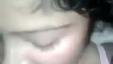 Indian XXX couple takes hot video of their night sex MMS