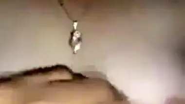 Newly Married Delhi Couple’s Sex MMS