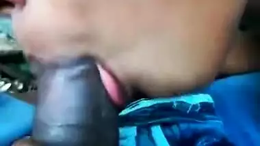 College Girl Se Apna Lund Chuswaya