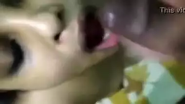 Bengali girl blowjob cumshot to her boyfriend