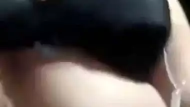 Married bhabhi removing bra and showing big boobs