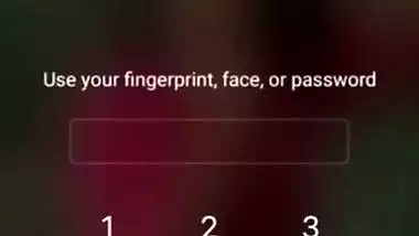 Indian Instagram influencer sowing big boobs MMS