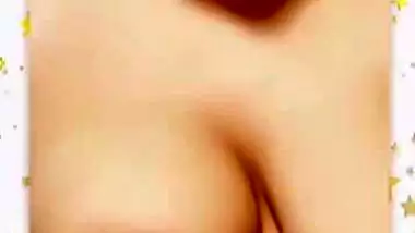Indian escort girl viral boobs show seduction
