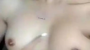 Cute Desi girl shows Her Boobs