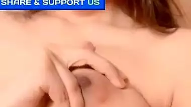 Desi girl big boobs exposing viral selfie