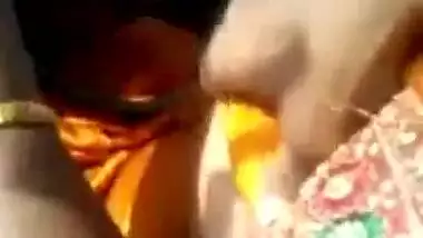 DESI AUNTY IN CAR FEELING COCK