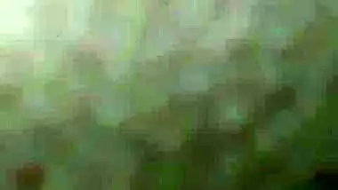 South Indian couple’s outdoor sex MMS from the bush