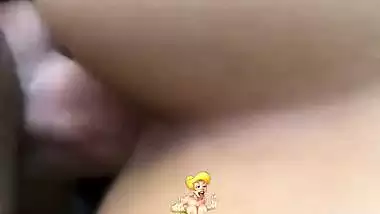 Outdoor INR porn of a babe with her foreign lover