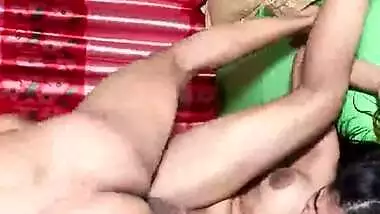 Famous Desi Wife Blowjob and Fucked