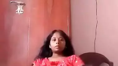 Horny lady puts a beer bottle in her pussy in Telugu porn